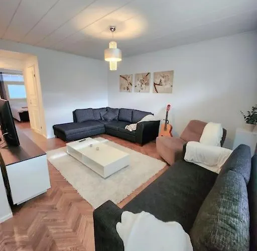 Apartment Joensuu Rauhallinen Kolmio, Autokatospaikka