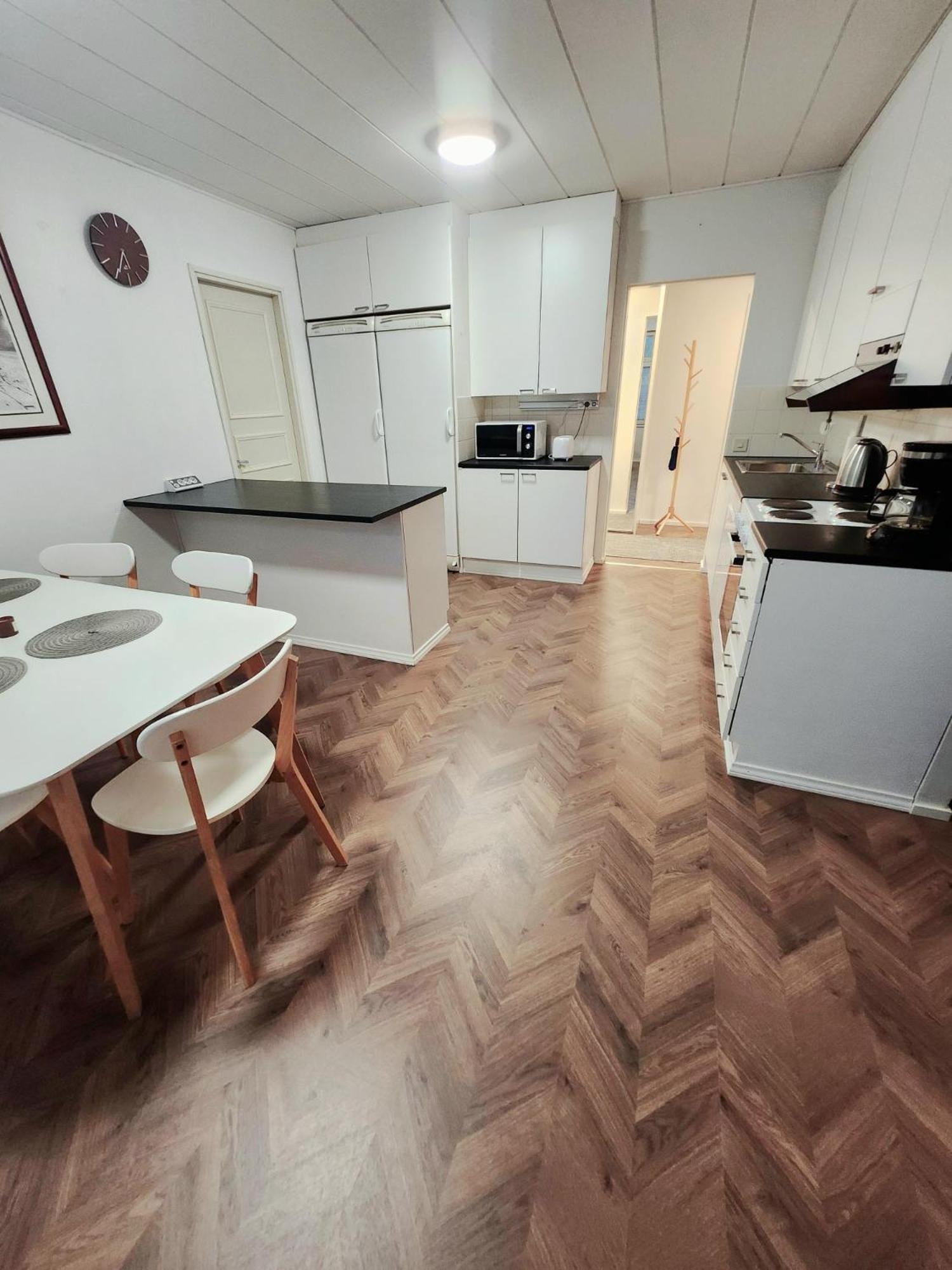 Rauhallinen Kolmio, Autokatospaikka Appartement *